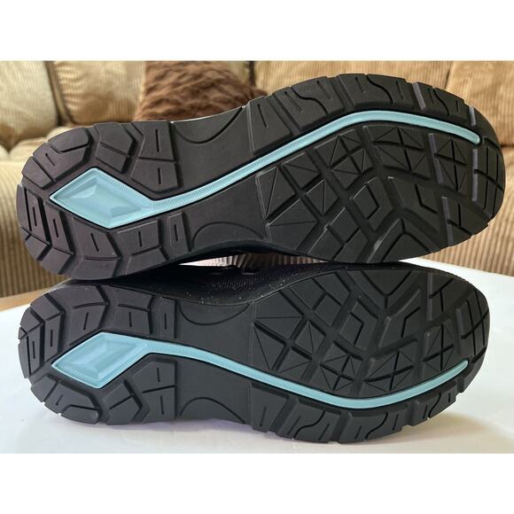 Women’s New Balance Composite Toe Logic Industrial Boot, Black/Aqua, 8.5 NEW - Picture 5 of 9